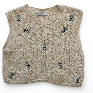 Zara Ivory Cable Knit Vest